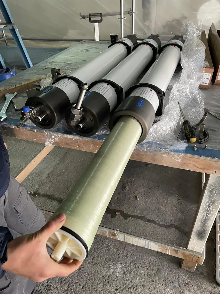 Watermaker ters ozmoz membranlarının değişimi